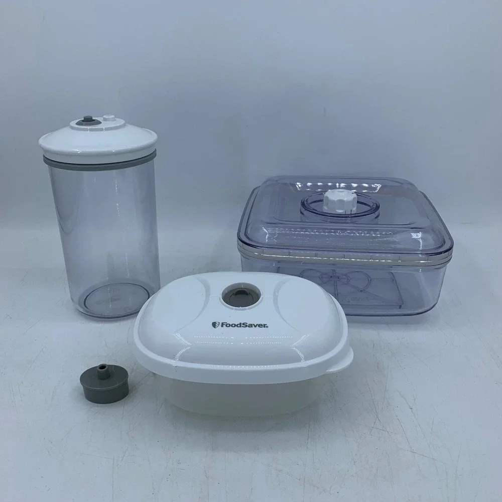 FoodSaver Vacuum Sealer Assorted Canisters Marinating 2.5qt 1.5qt 25oz Adapter